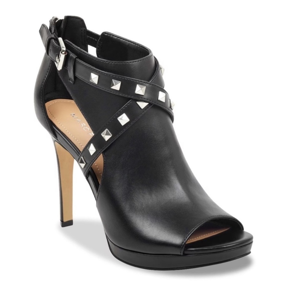 ❣️1.9 LAST CALL❣️Marc Fisher Studded Heels